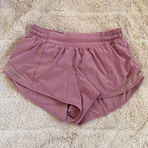 Lululemon Hotty Hot Low Rise Shorts in Mauve